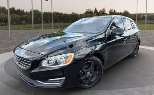 2016 Volvo V60 SV33 Premier