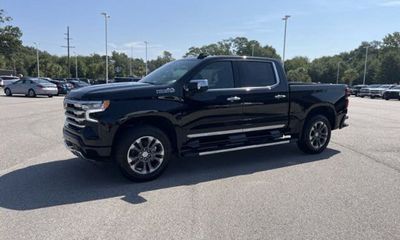 2024 Chevrolet Silverado High Country