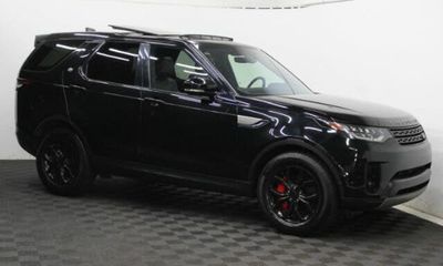 2020 Land Rover Discovery SE
