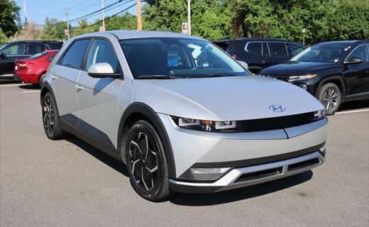 2024 Hyundai Ioniq 5 SEL