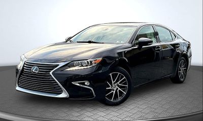 2017 Lexus ES 350