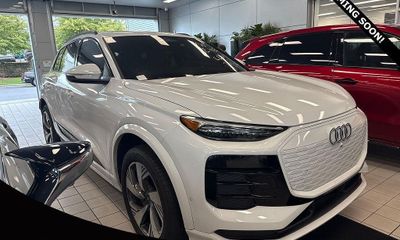 2025 Audi Q6 Premium Plus