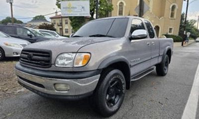 2000 Toyota Tundra SR5