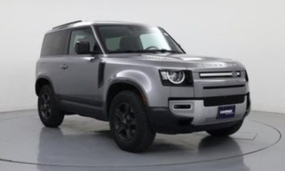 2022 Land Rover Defender 90 Standard