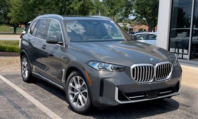 2026 BMW X5 XDRIVE50E