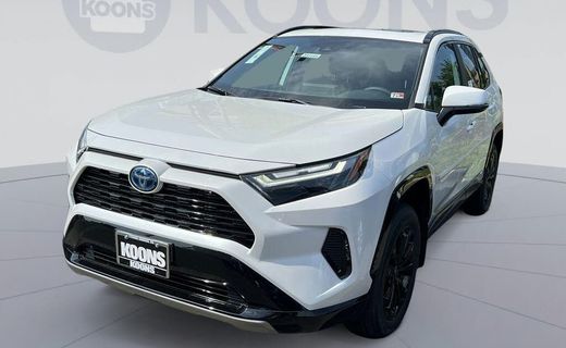 2023 Toyota RAV4 SE