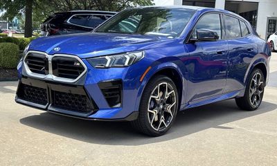 2025 BMW X2 M35i