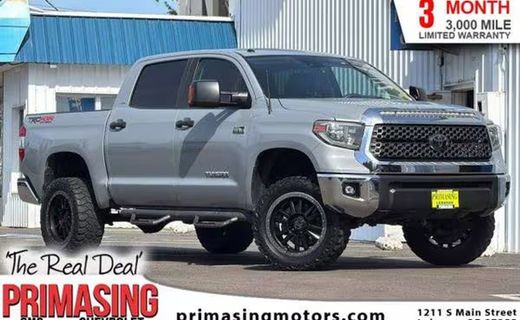 2018 Toyota Tundra SR5