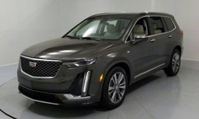 2022 Cadillac XT6 Sport