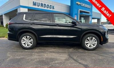 2026 Mitsubishi Outlander SE Trail Edition