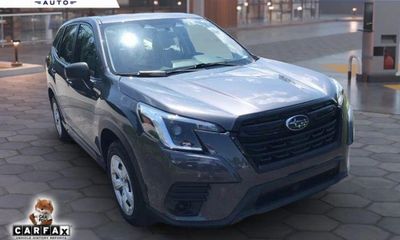 2023 Subaru Forester Base ES