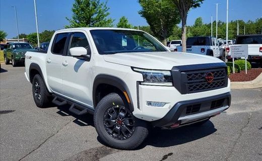 2022 Nissan Frontier