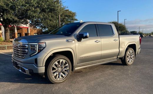 2025 GMC Sierra Denali