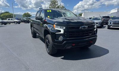2023 Chevrolet Silverado Trail Boss LT