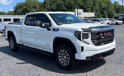 2022 GMC Sierra AT4