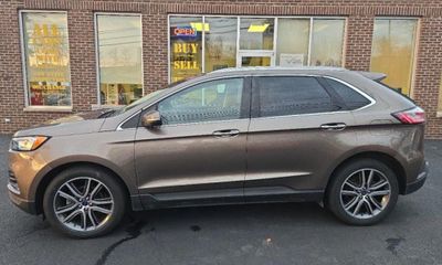 2019 Ford Edge Titanium