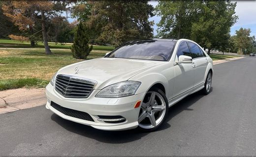 2013 Mercedes-Benz S-Class S550V 4 Matic