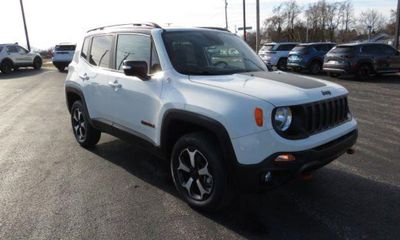 2022 Jeep Renegade Trailhawk