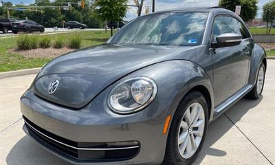 2013 Volkswagen Beetle