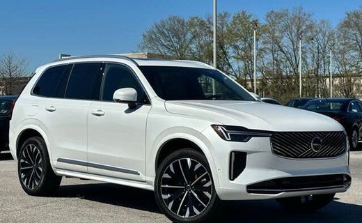 2026 Volvo XC90 Ultra Bright