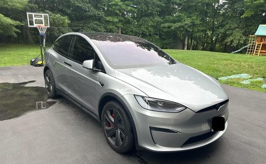 2026 Tesla Model X Plaid