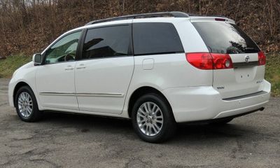 2008 Toyota Sienna XLE