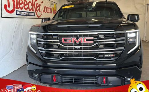 2025 GMC Sierra AT4