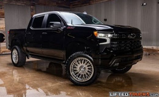 2023 Chevrolet Silverado LT