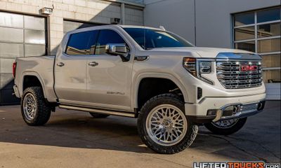 2024 GMC Sierra Denali