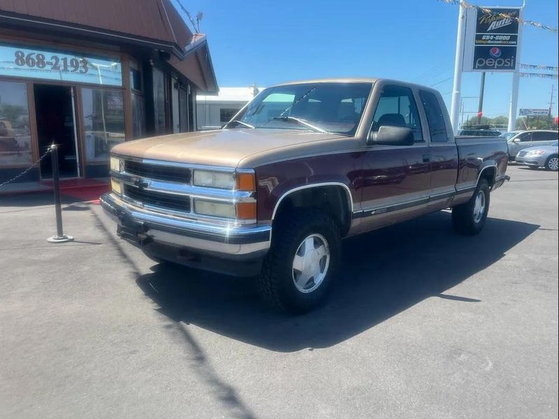 1997 Chevrolet Gmt 400 — a typically priced live listing