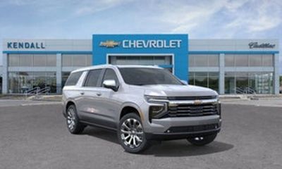 2024 Chevrolet Suburban RST