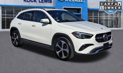 2025 Mercedes-Benz GLA-Class