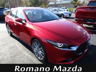 2019 Mazda MAZDA3 Premium Sedan