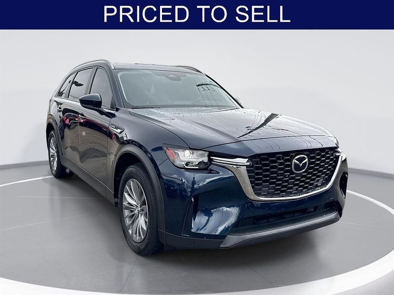2025 Mazda CX-90 — a typically priced live listing