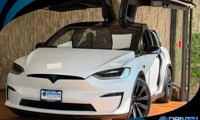 2023 Tesla Model X