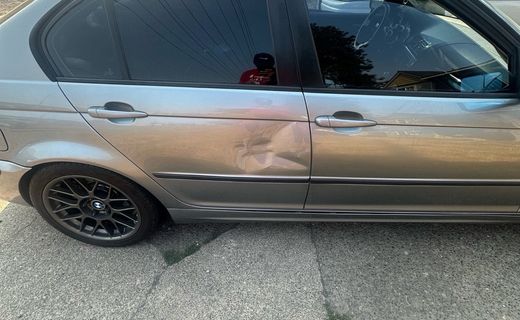 2005 BMW 325i