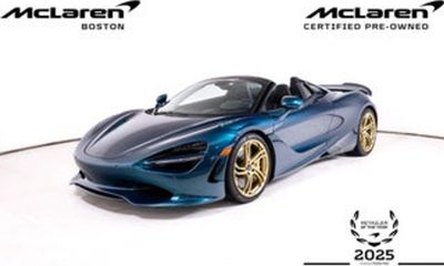 2025 McLaren 750S Spider