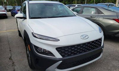 2023 Hyundai Kona SEL