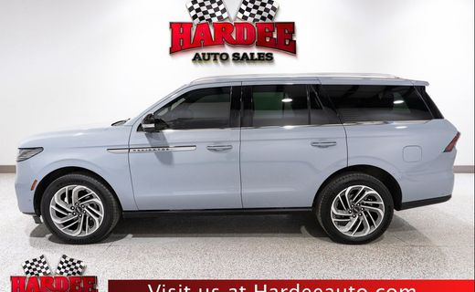 2025 Lincoln Navigator Reserve
