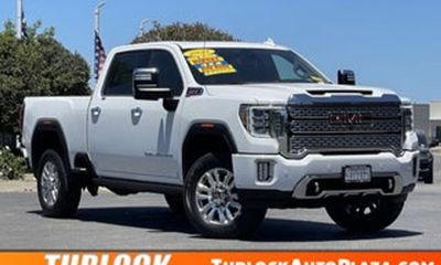 2022 GMC Sierra HD AT4