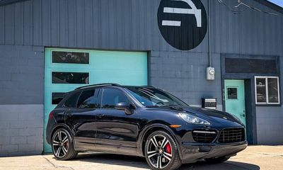 2014 Porsche Cayenne Turbo