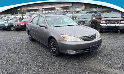 2002 Toyota Camry LE