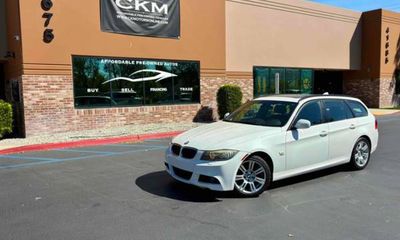 2011 BMW 328I xDrive Sports Wagon