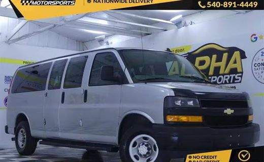 2022 Chevrolet Express LS EXT