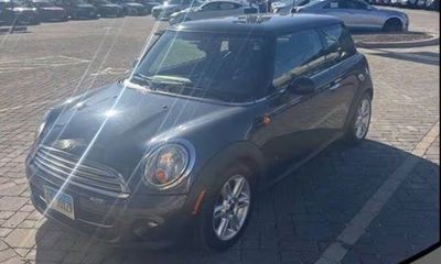 2013 Mini Hardtop Base 2D Hatchback