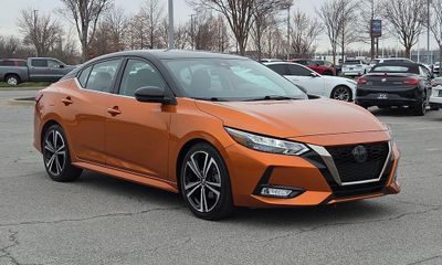 2022 Nissan Sentra SR