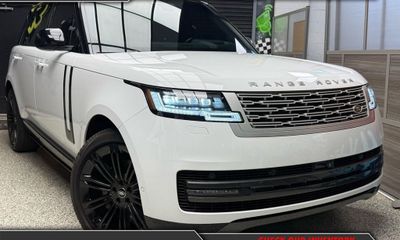 2024 Land Rover Range SE