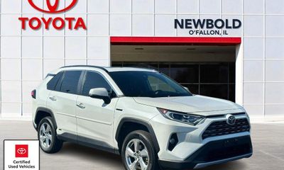 2021 Toyota RAV4 Limited HV