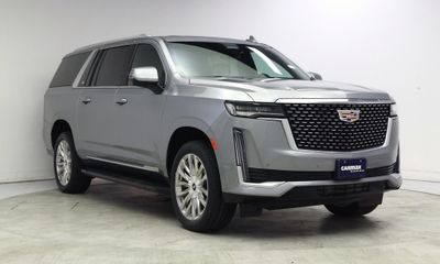 2024 Cadillac Escalade ESV Premium Luxury