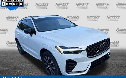 2024 Volvo XC60 Plus Dark